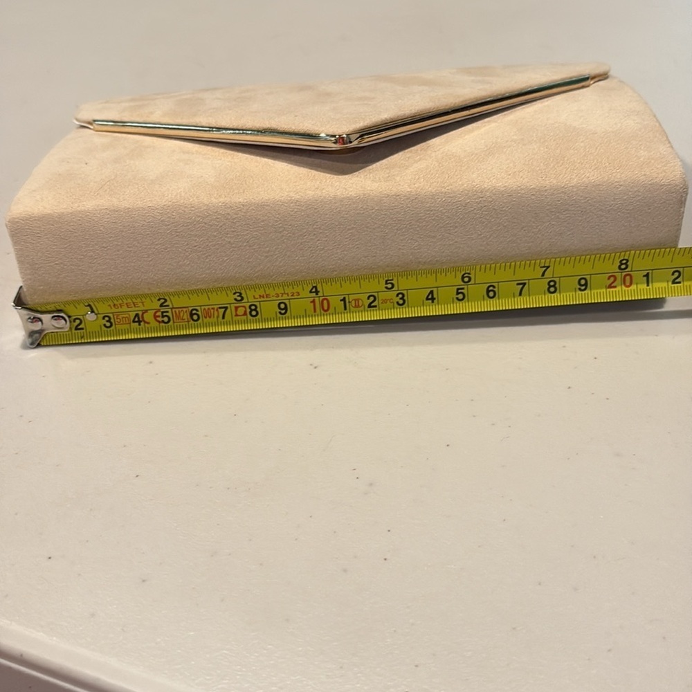 Charming Tailor - faux suede Cream Clutch bag / crossbody bag. Purse. NWT - Picture 12 of 13